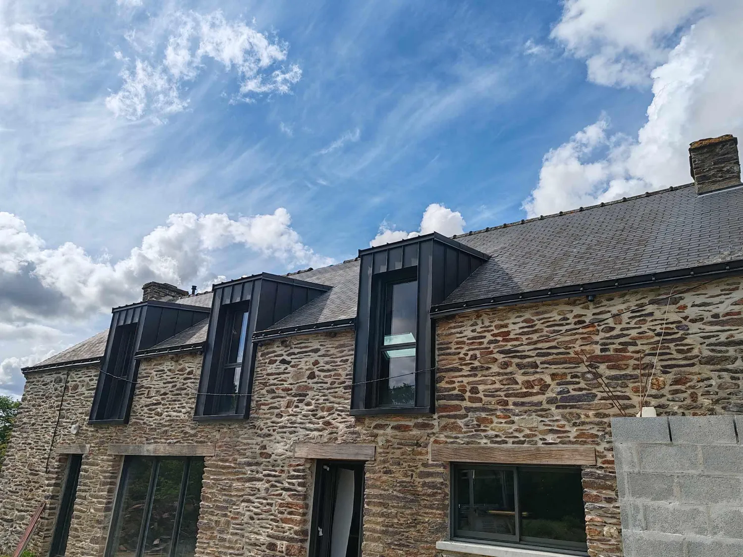 pose velux josselin